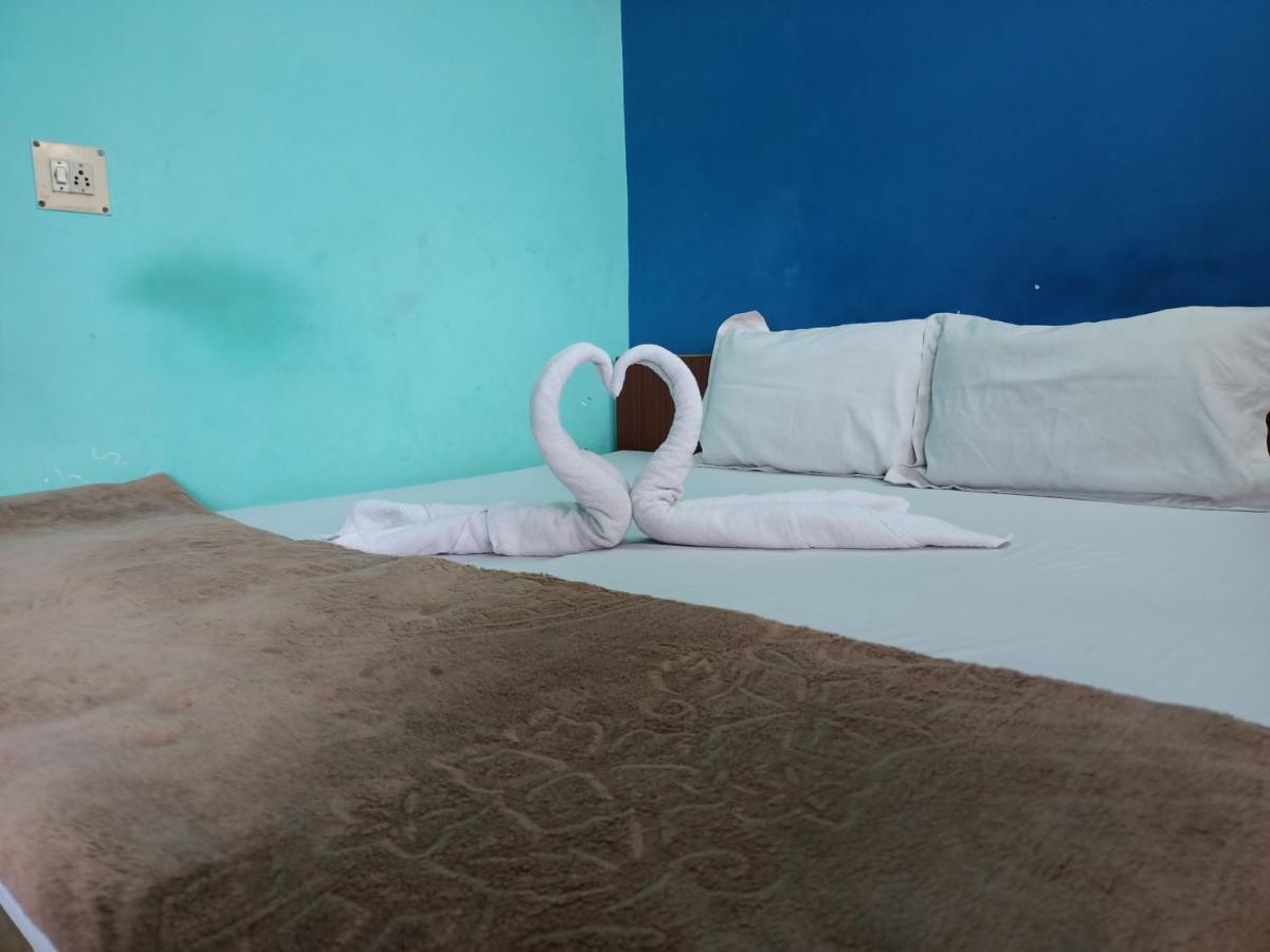 Jpm Guest House Varanasi Exterior photo